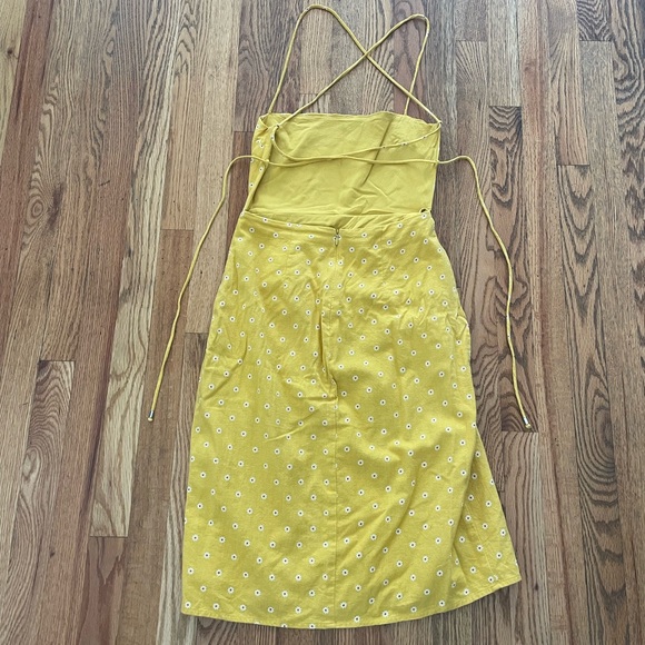 Majorelle Yellow Daisy Open Back Dress - Picture 8 of 8